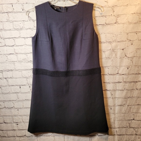 Lafayette 148 New York Dresses & Skirts - LaFayette 148 Navy Dress Virgin Wool Sleeveless Size 6 Career Capsule Staple